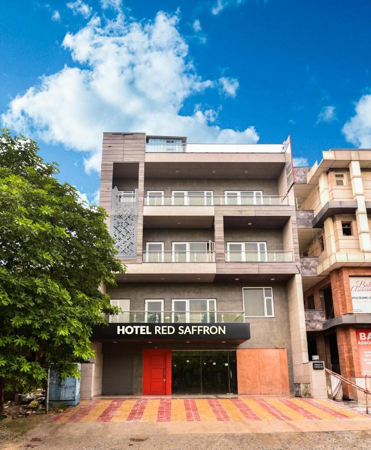 Hotel Red Saffron Neu-Delhi Exterior foto